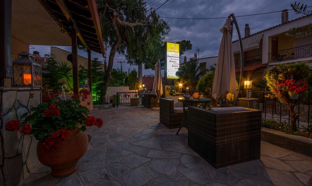 Jolandas House Торони Екстериор снимка